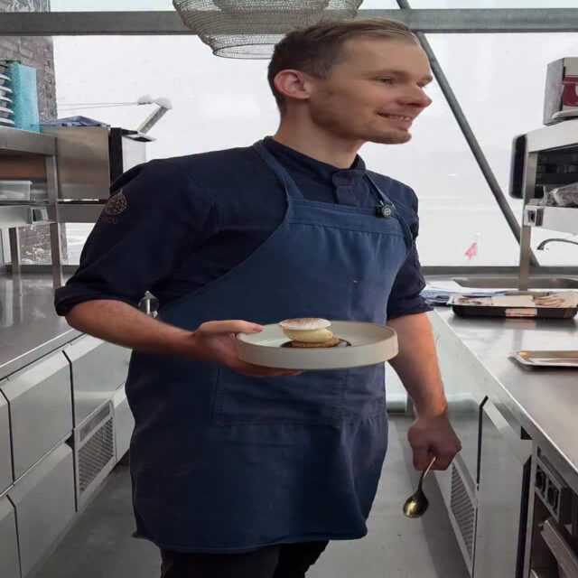 Een van onze valentijnsdesserts! Reserveer nu voor de laatste plekken voor lunch 💌  #FICO #Valentijnsdag #Utrecht